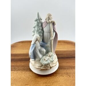 Vintage Nativity Roman RR Japan Music Box Oh Holy‎ Night  7.5"Tall